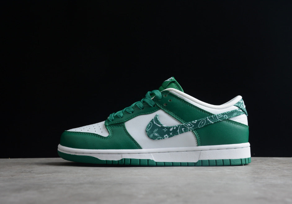 NK Dunk Low ‘Green Paisley’