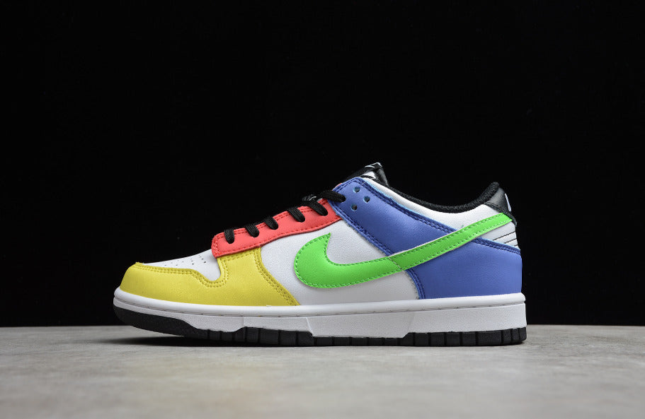 NK Dunk Low 'Green Strike'