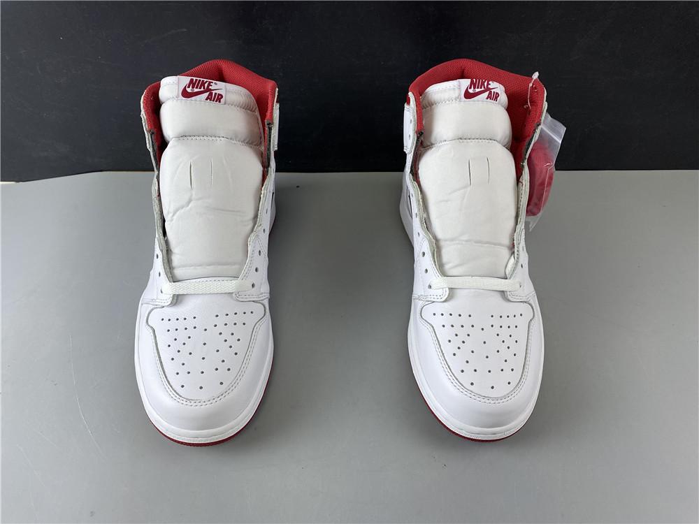 Air Jordan 1 Retro High OG 'Metallic Red'