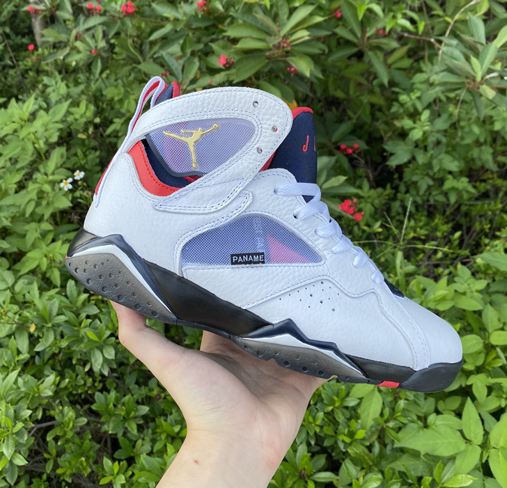 Paris Saint-Germain X Air Jordan 7 Retro Trainer White