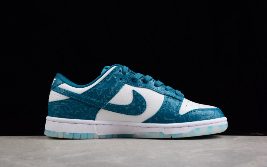 NK Dunk Low Ocean