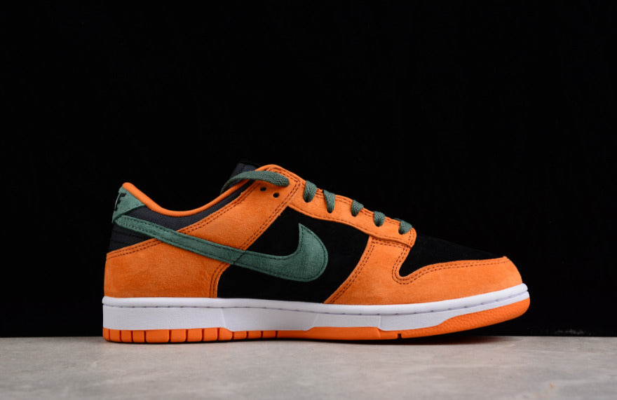 NK Dunk Low “Ceramic”