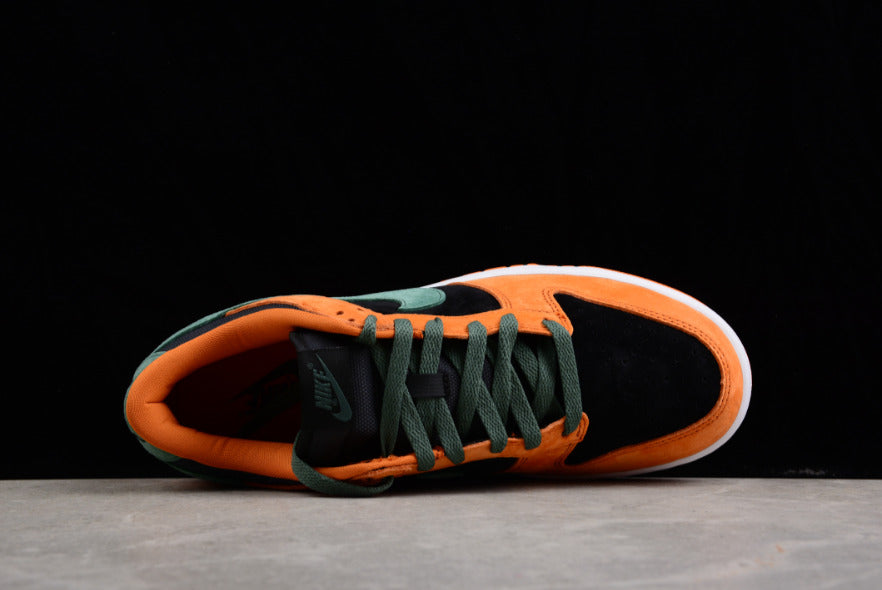 NK Dunk Low “Ceramic”