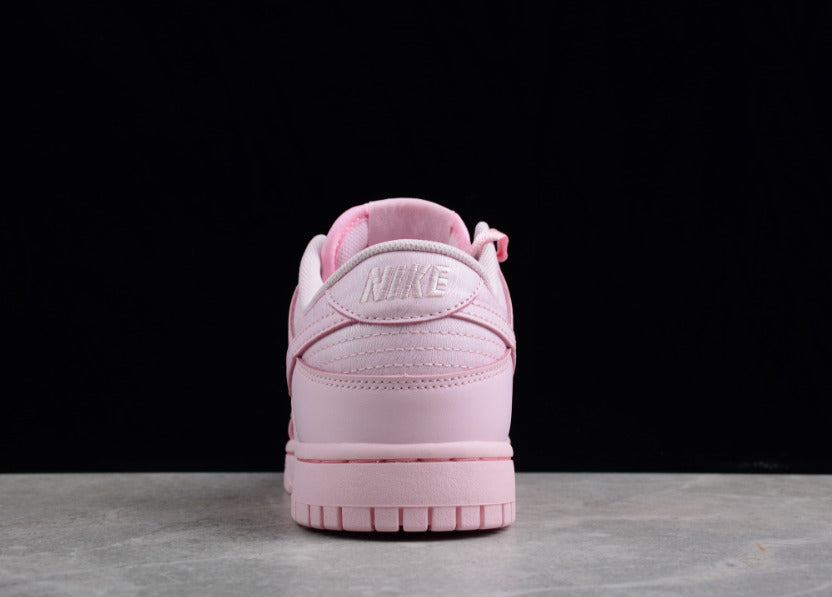 NK Dunk Low Prism Pink