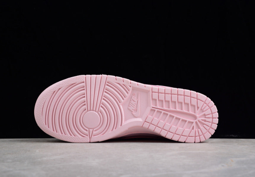 NK Dunk Low Prism Pink