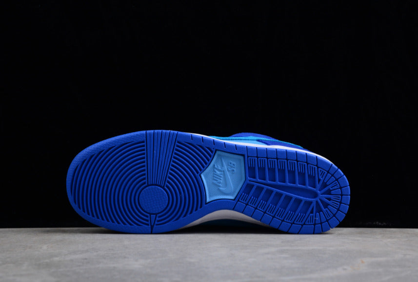 NK Dunk Low Blue Raspberry
