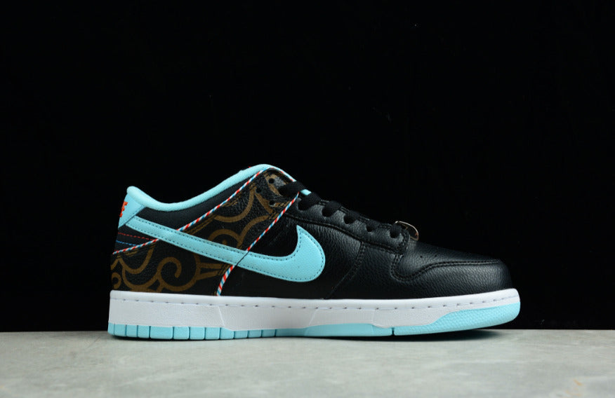 NK Dunk Low Barber Shop