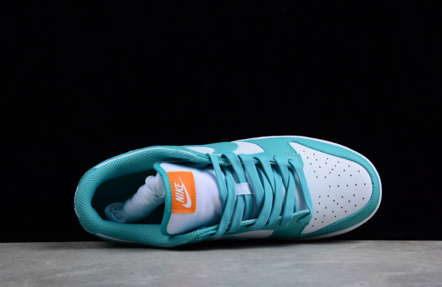 NK Dunk Low “Turquoise and Orange”