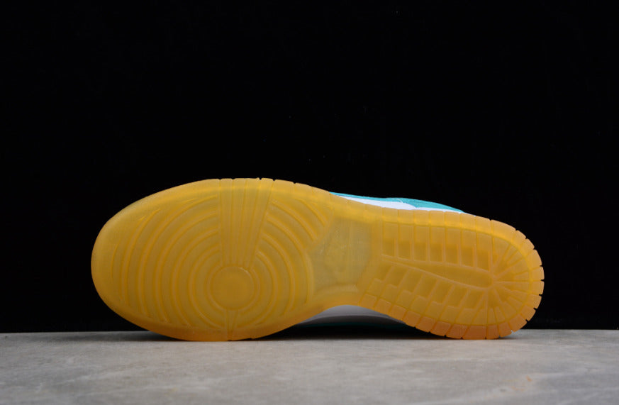 NK Dunk Low “Turquoise and Orange”