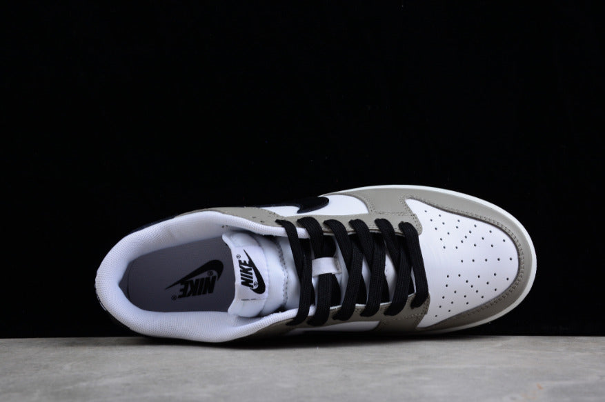 NK Dunk Low Light Smoke Grey