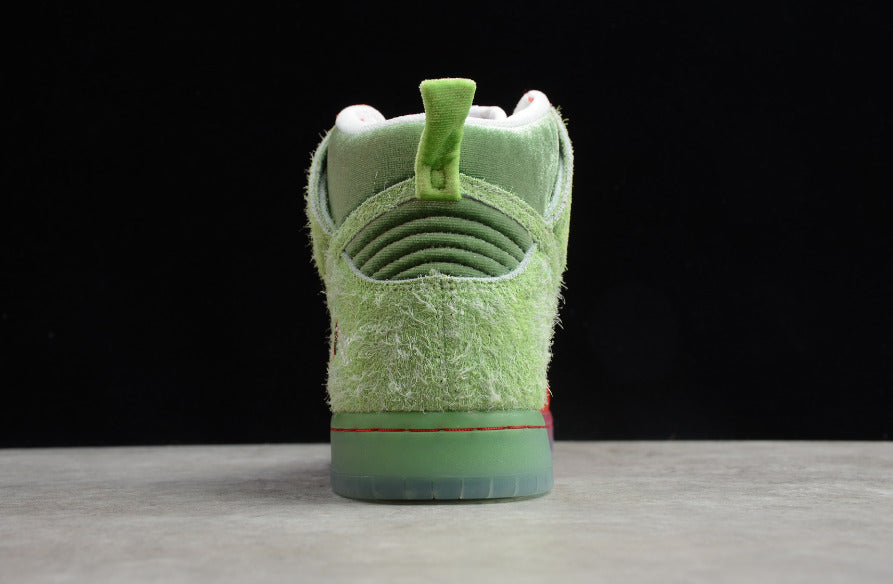 NK Dunk High Strawberry Dunk