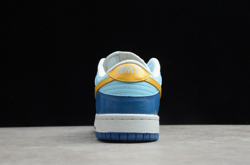 NK Dunk Low GS 'Splash'