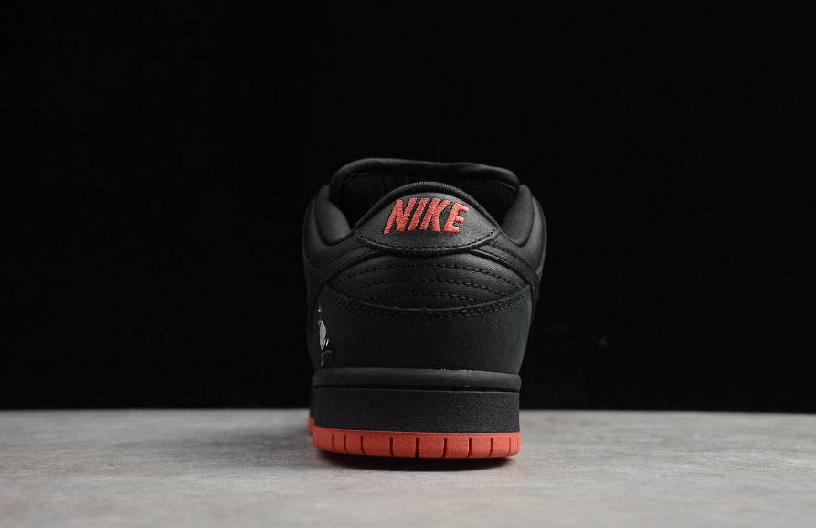 NK Dunk Low “Black Pigeon”