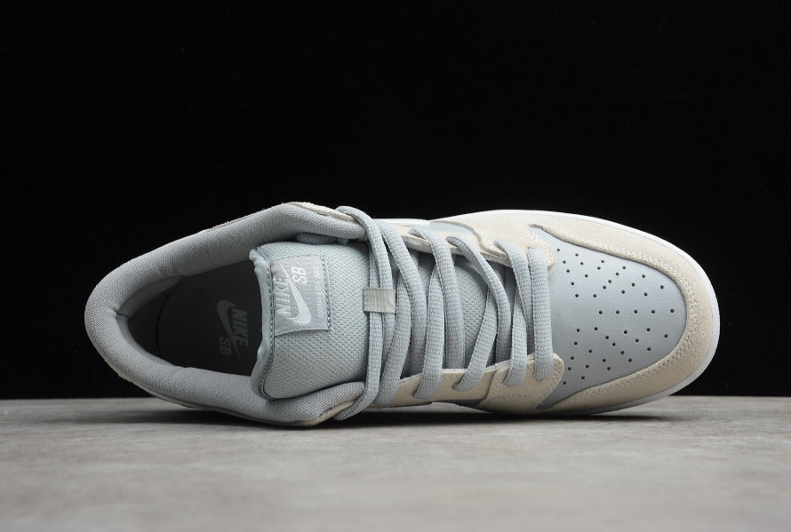 NK Dunk Low Pro Summit White Wolf Grey