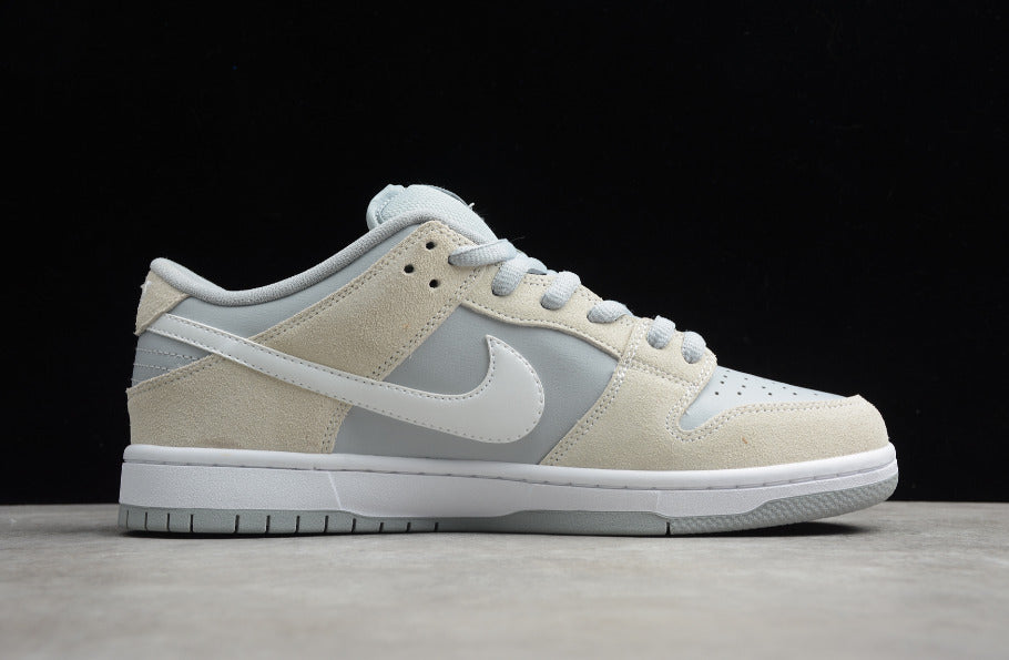 NK Dunk Low Pro Summit White Wolf Grey