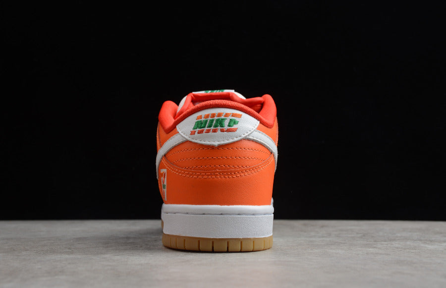 NK Dunk Low 7-Eleven