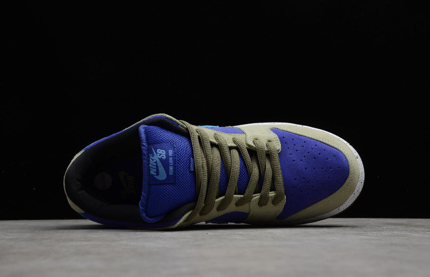NK Dunk Low “Celadon”