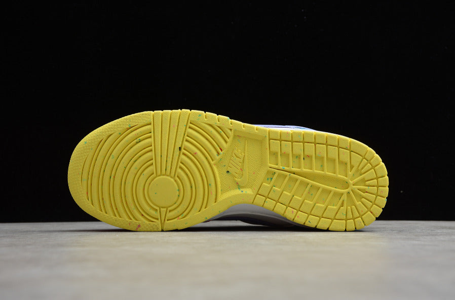 NK Dunk Low SE 'Easter'