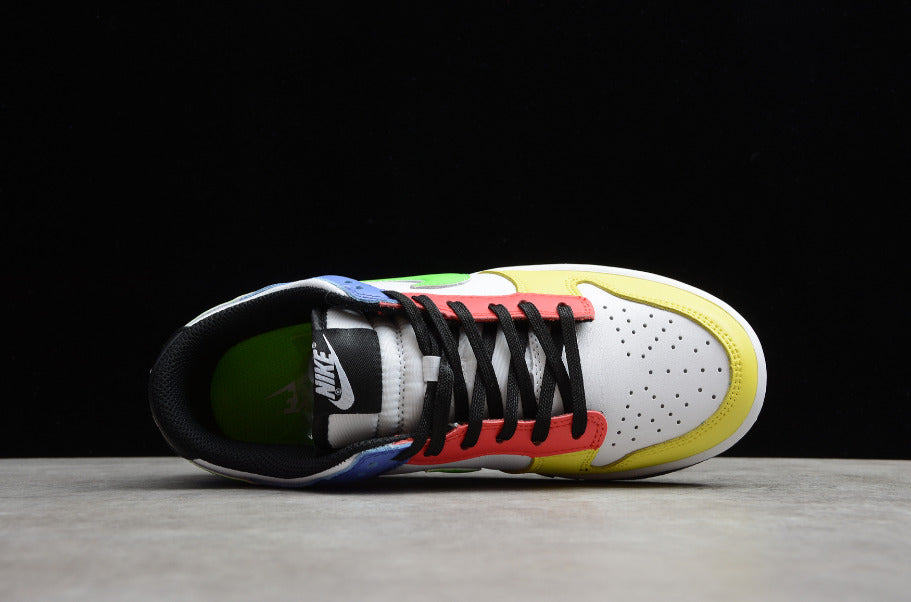 NK Dunk Low 'Green Strike'