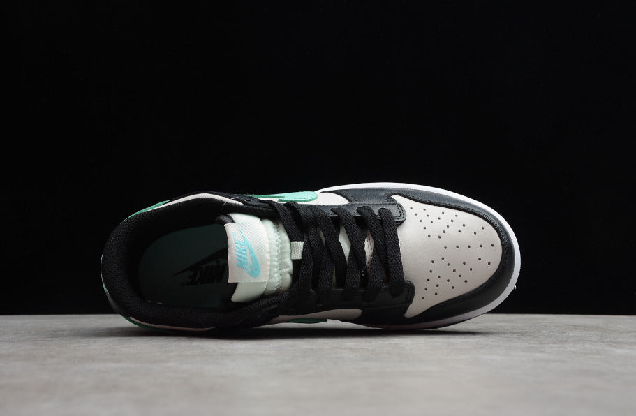 NK Dunk Low Grey Tiffany Tropical Twist