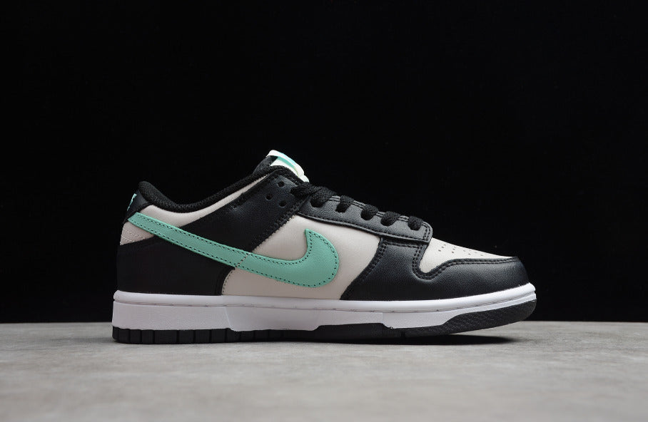 NK Dunk Low Grey Tiffany Tropical Twist