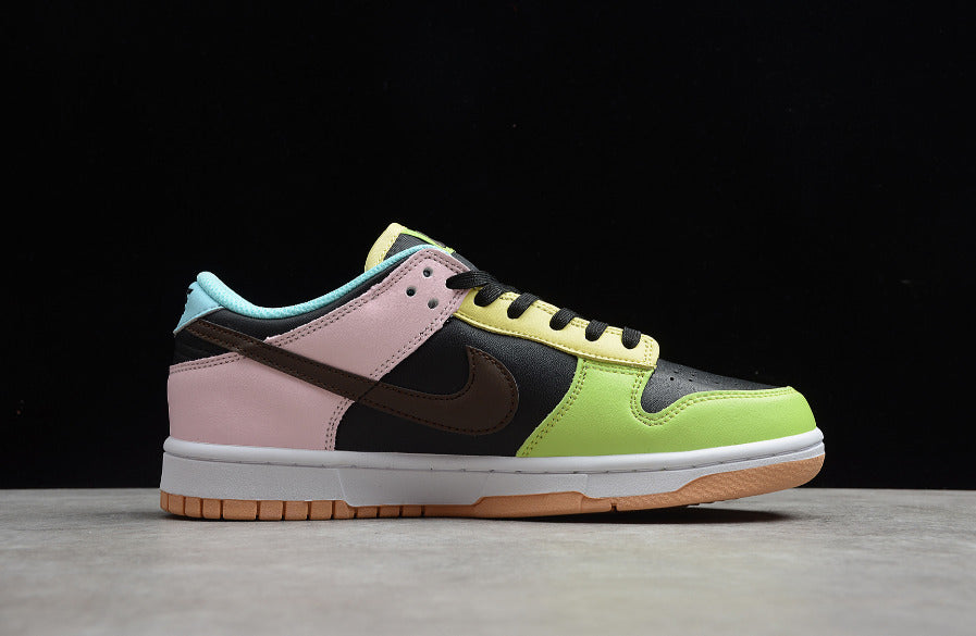 NK Dunk Low SE 'Free.99' Black