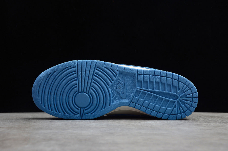 NK Dunk Low SB North Carolina Blue