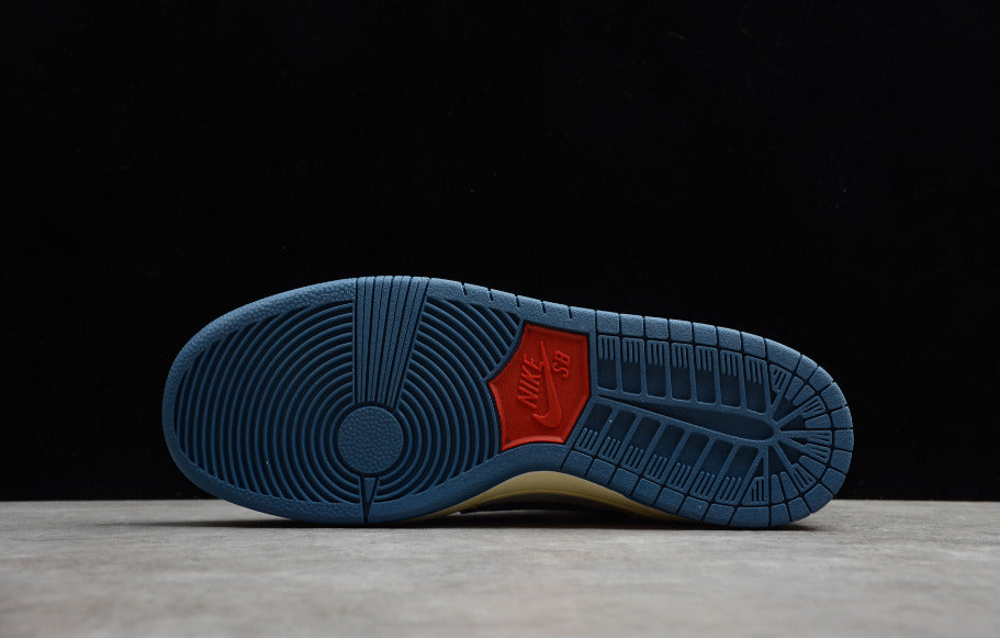 NK Dunk High Lost At Sea