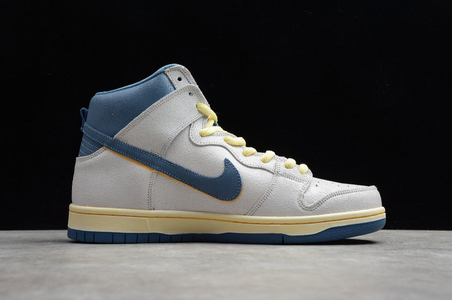 NK Dunk High Lost At Sea
