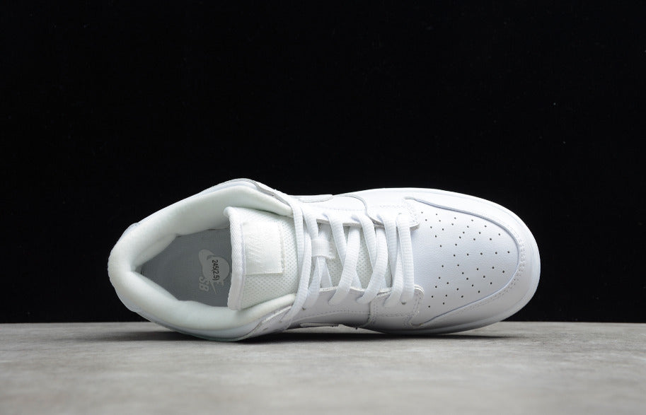 NK Dunk Low Pro White