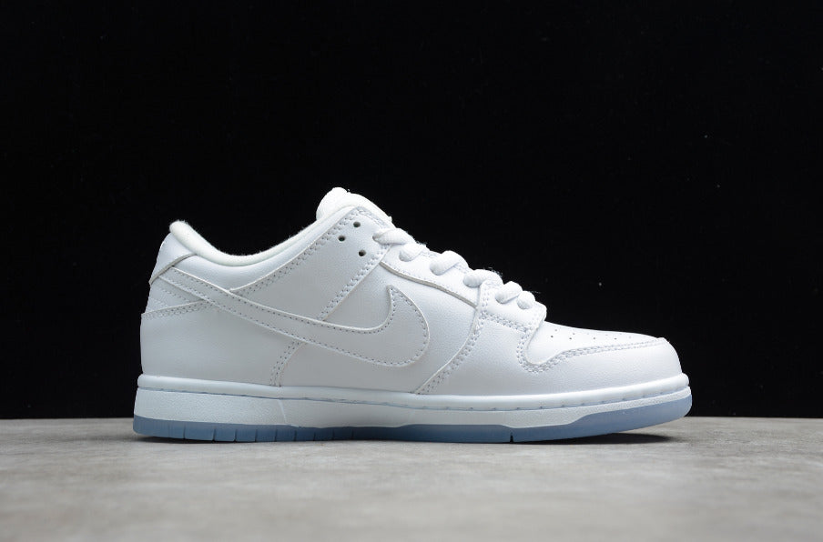 NK Dunk Low Pro White