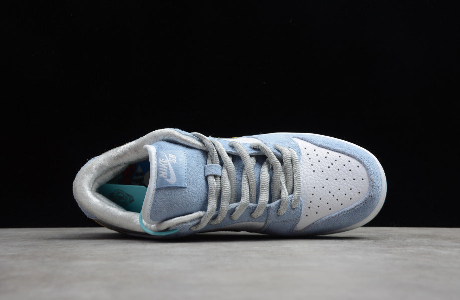 NK Dunk Low Sean Cliver