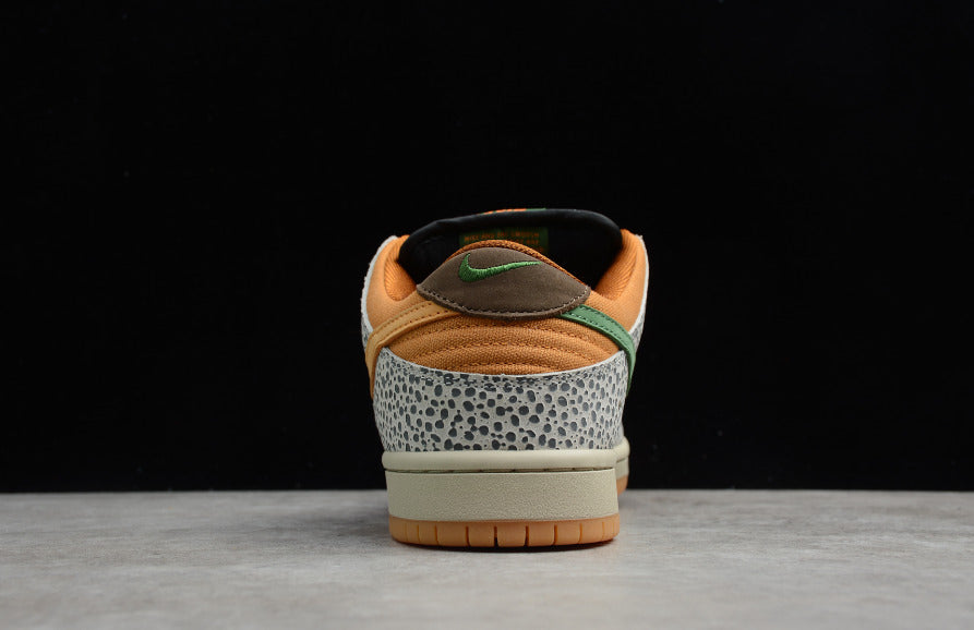 NK Dunk Low Safari