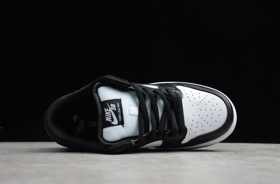 NK Dunk Low SB Black White
