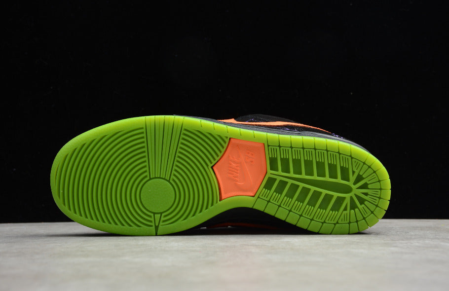NK Dunk Low Pro Night of Mischief