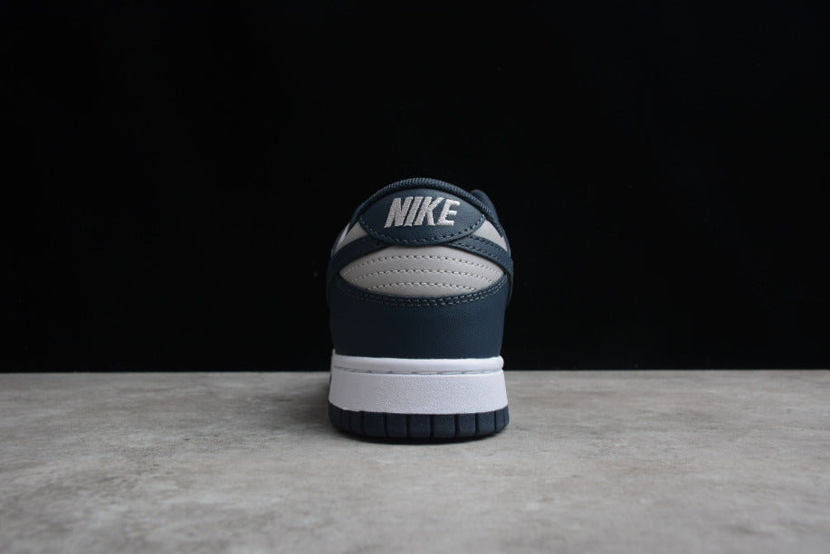NK Dunk Low Georgetown