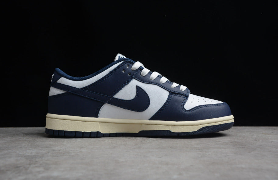 NK Dunk Low Vintage Navy
