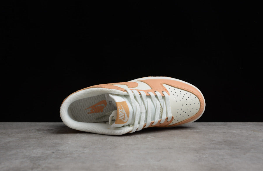NK Dunk Low Wmns Harvest Moon