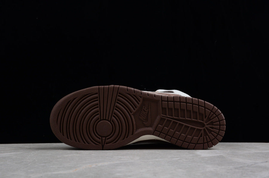 NK Dunk High Light Chocolate