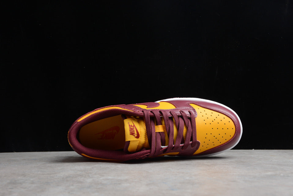 NK Dunk Low Midas Gold