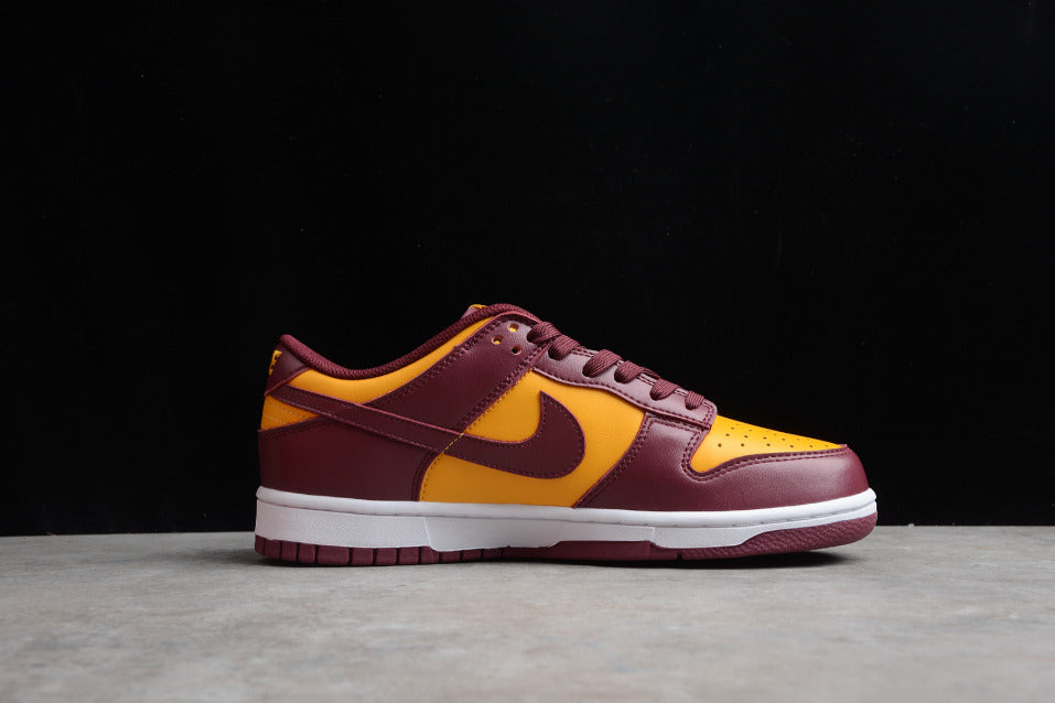 NK Dunk Low Midas Gold