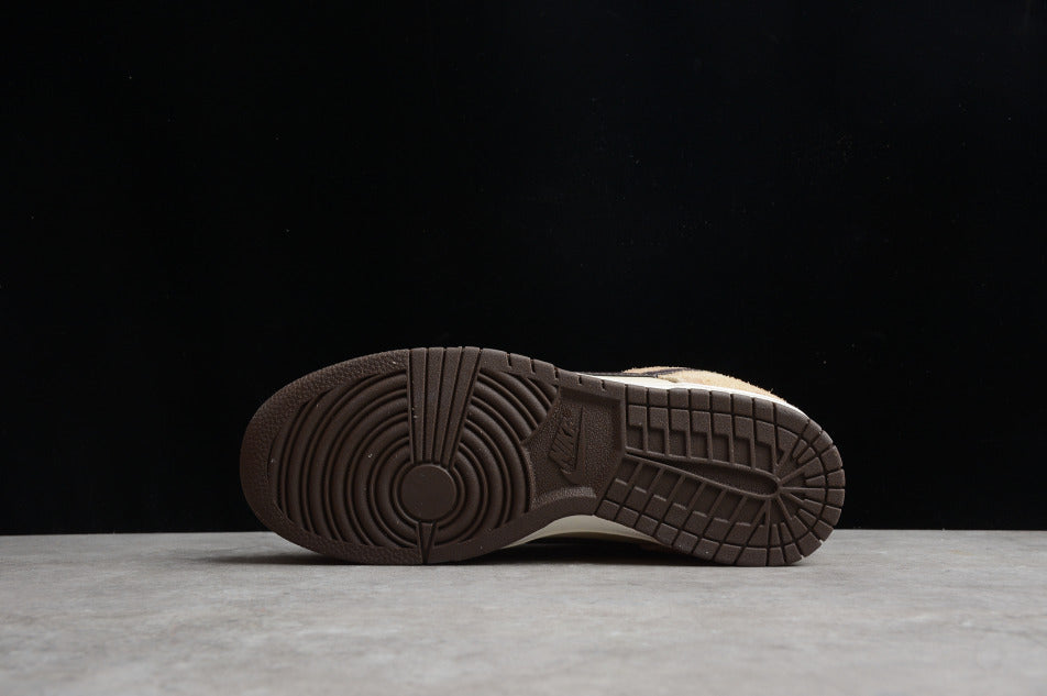 NK Dunk Low Retro PRM “Cheetah”