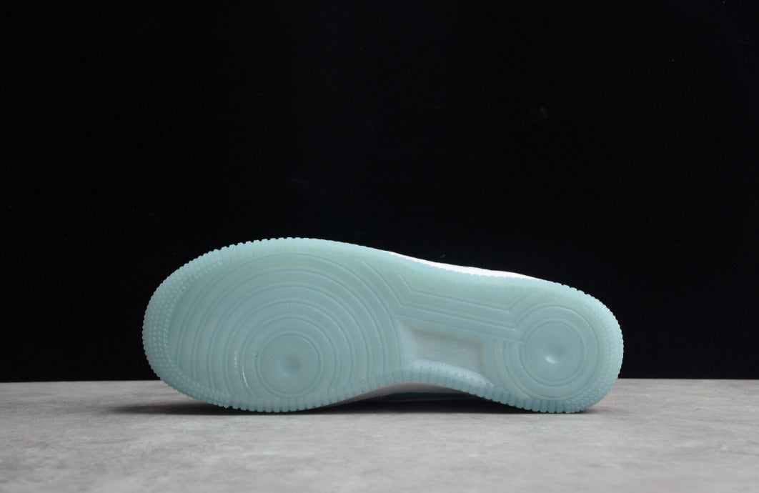 Air Force 1 '07 Low White Light Blue