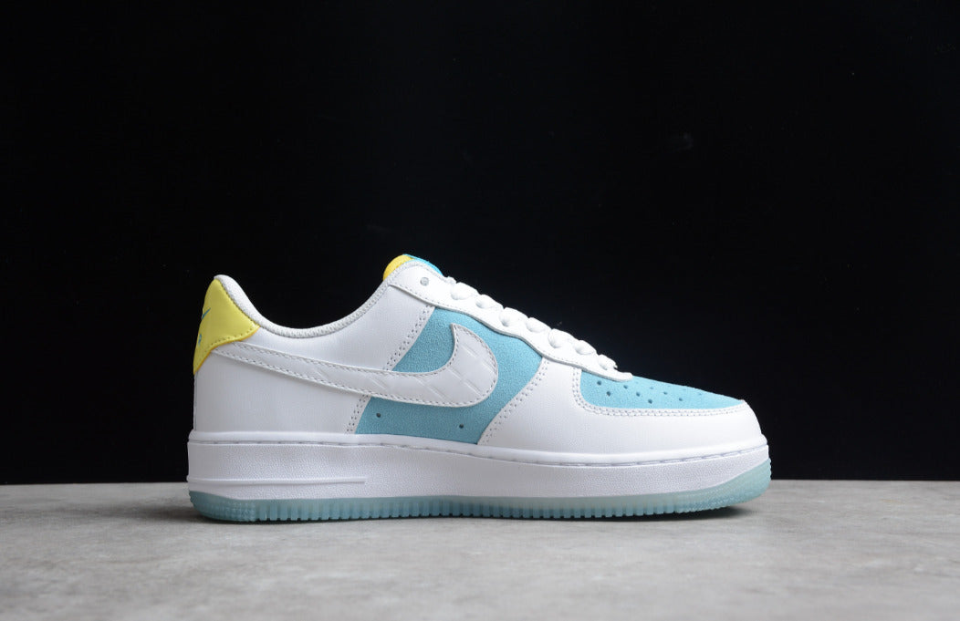 Air Force 1 '07 Low White Light Blue