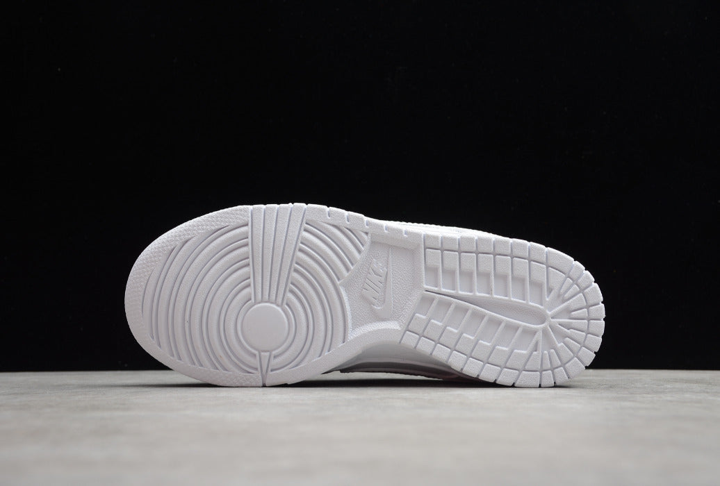 NK Dunk Low Triple White