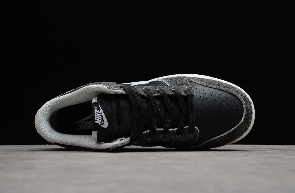 NK Dunk Low “Animal Pack Black”