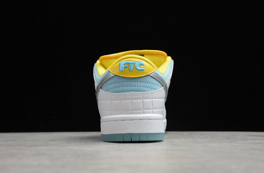 FTC X NK Dunk Low SB 'Lagoon Pulse'