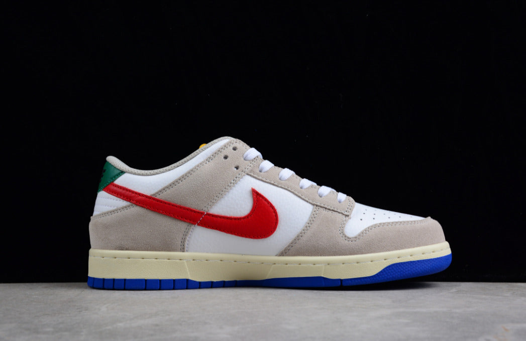 NK Dunk Low Light Iron Ore