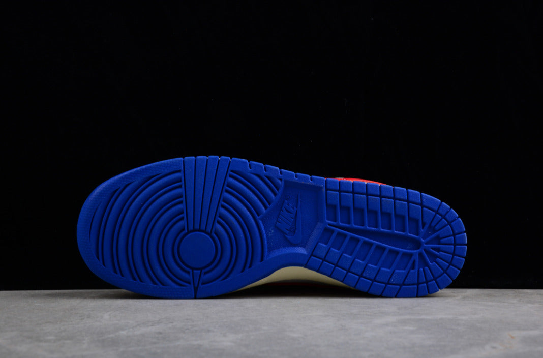 NK Dunk Low Light Iron Ore