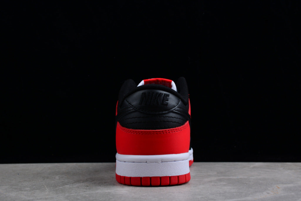 NK Dunk Low Chicago
